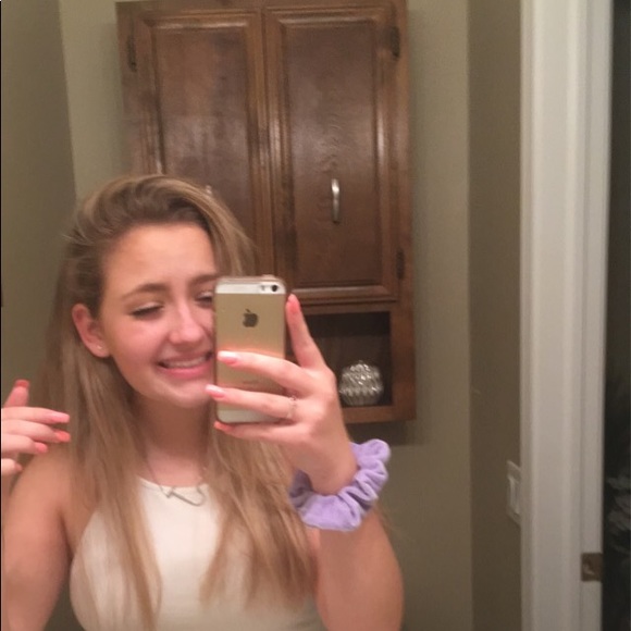 Meet your Posher, Julia - Picture 1 of 1